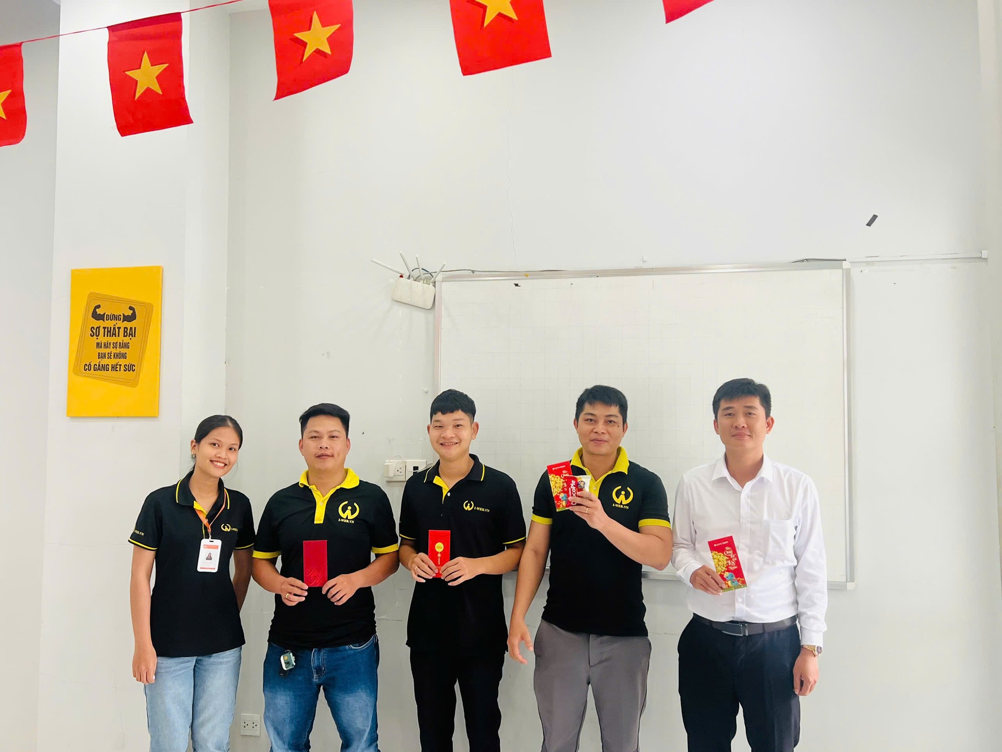 I-WEB CHÚC MỪNG NGÀY QUỐC TẾ THIẾU NHI 01/06