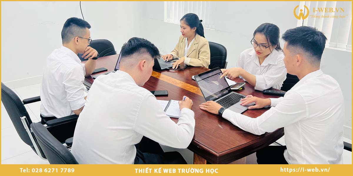 Chi phí thiết kế web trường học