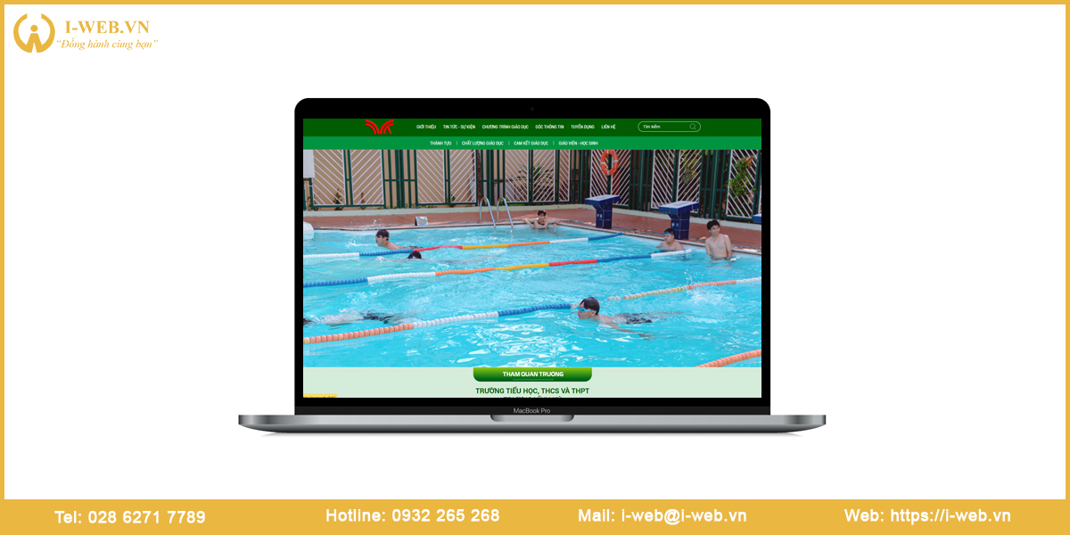 Mẫu web bản quyền